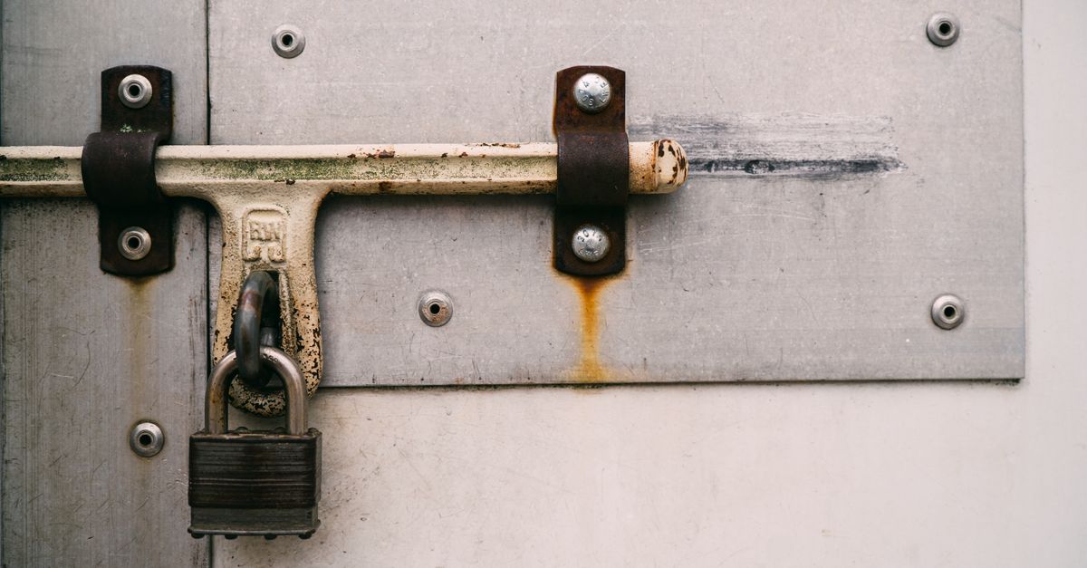 Emergency Commercial Lockout — Augustine Locksmith Pro
