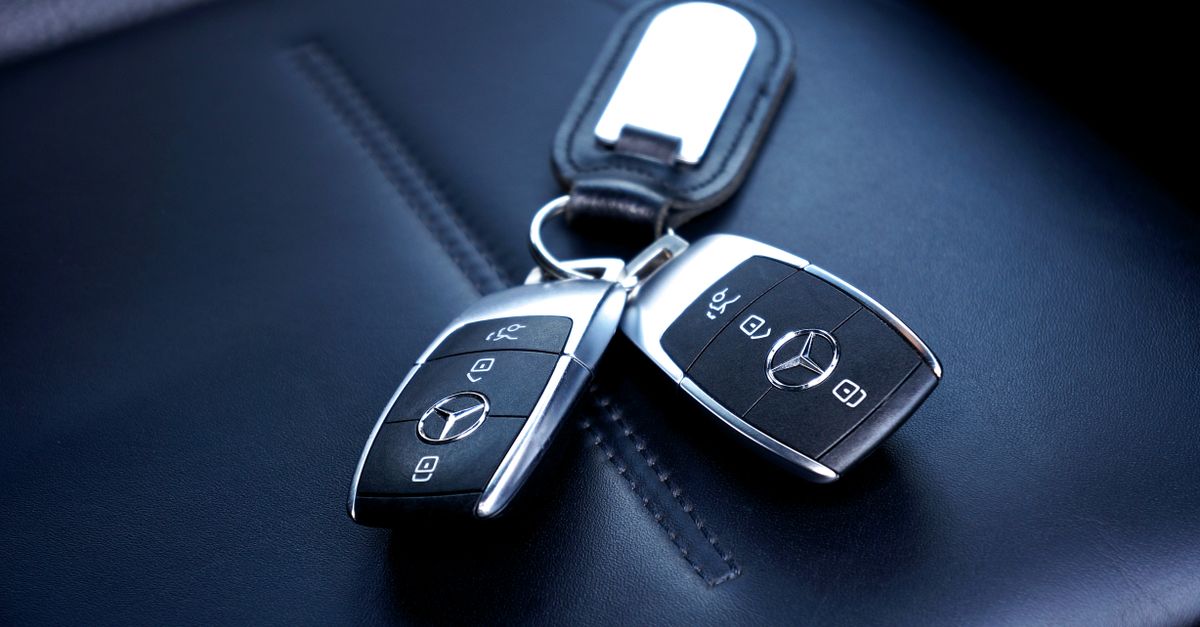 BMW car key fob — Augustine Locksmith Pro