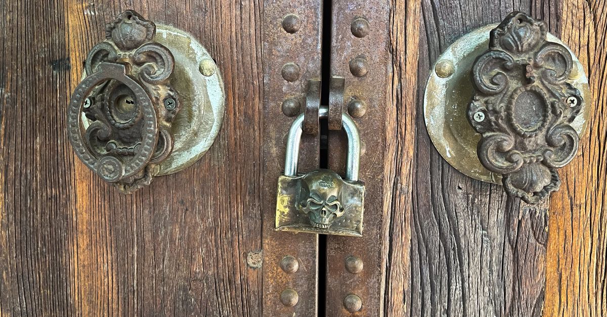 What Is a Locksmith Call-Out Fee — and What's the Average? — Augustine Locksmith Pro