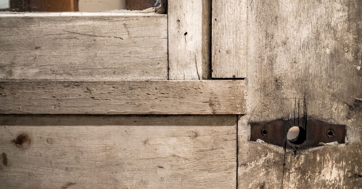 door security hardware — Augustine Locksmith Pro