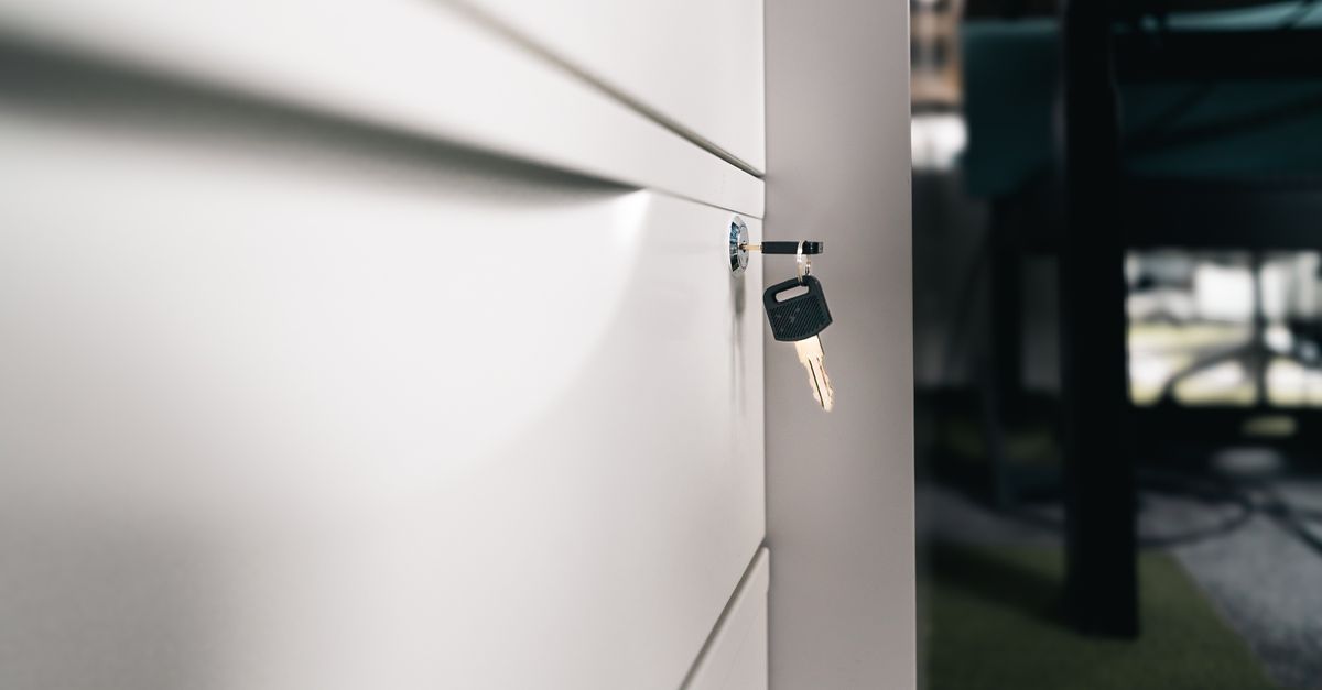 locksmith shop keys — Augustine Locksmith Pro